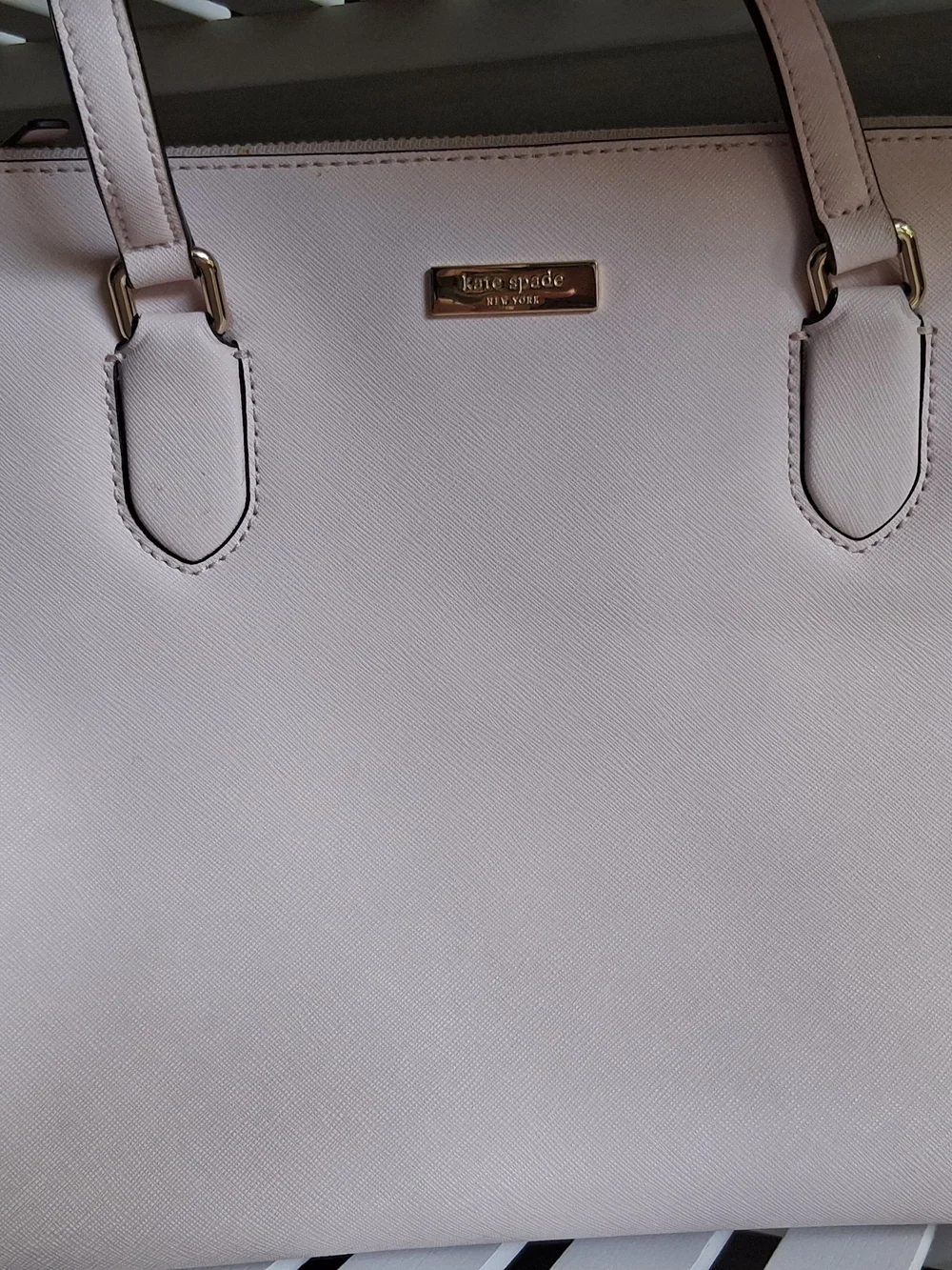 Kate Spade New York Blush Pink Saffiano Leather Tote Bag – Designer Handbag - Picture 2 of 14